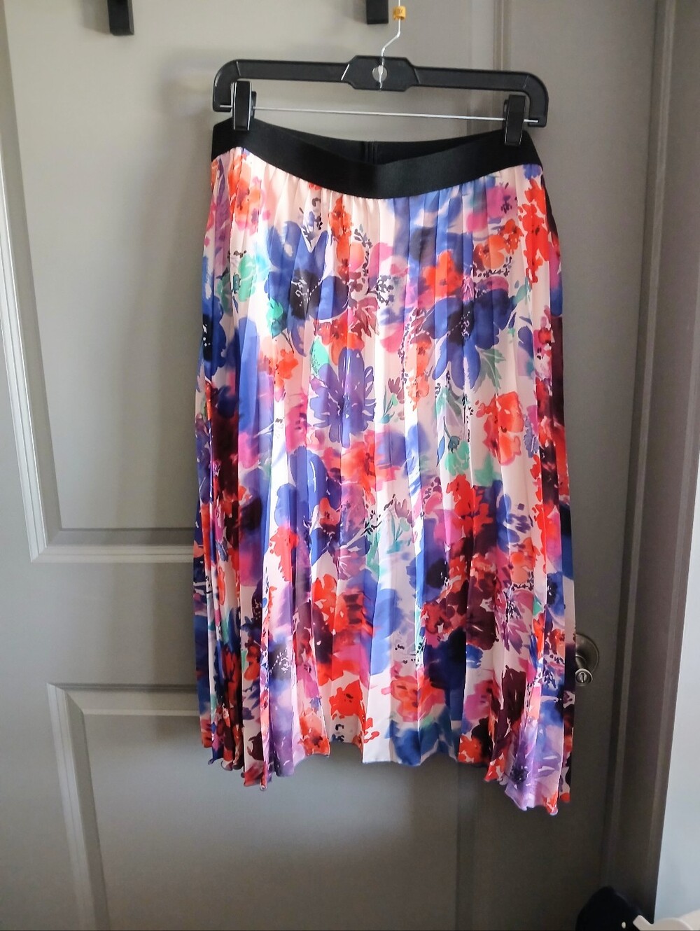 Floral Pleated Midi Skirt - Multicolor